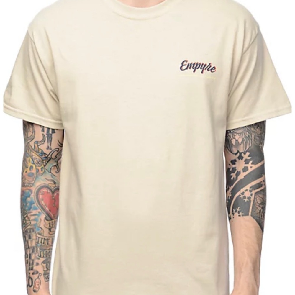 Empyre tee Size M